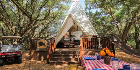 7 Luxury Glamping Resorts for Families | Family Vacation Critic | Glamping resorts, Florida ...