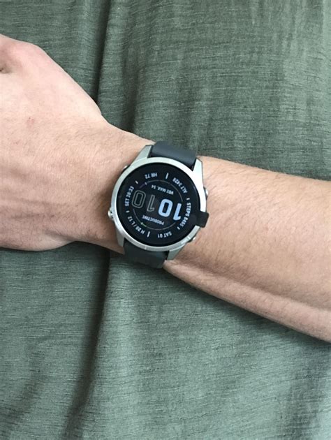 Garmin Fenix 7s on 17cm wrist : r/GarminFenix