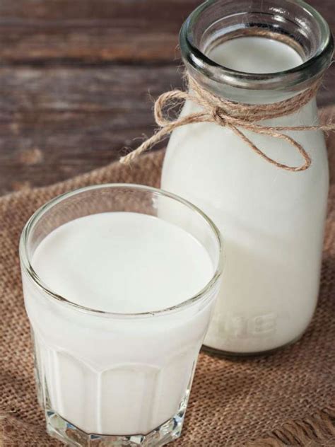 Can Milk Treat Dry And Damaged Hair | Onlymyhealth