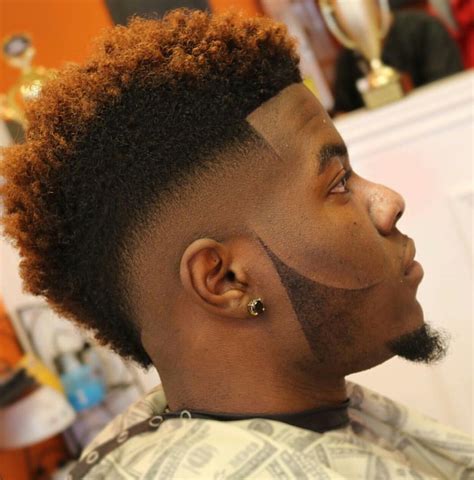 How To Cut A Mohawk Fade Black Hair A Comprehensive Guide - Best Simple ...