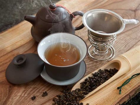 Oolong Tea Benefits: Nutrition, Heart Health, and More