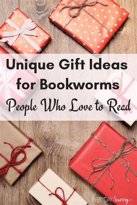 Best Gift Ideas for Readers | Book christmas gift, Book gift basket, Book lovers gifts