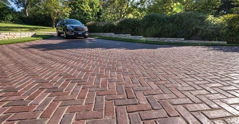 4 Benefits of Unilock Pavers for Your Hilliard, OH, Landscaping | ARJ ...