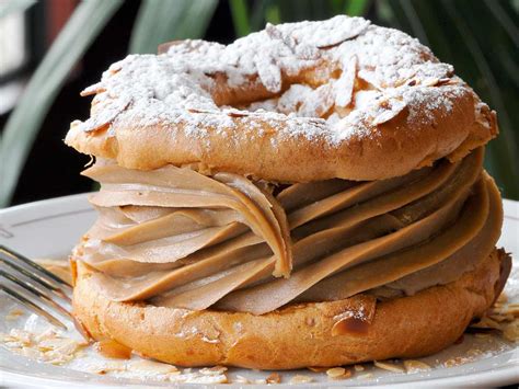 Paris-Brest | French desserts, French pastries, French desserts pastries