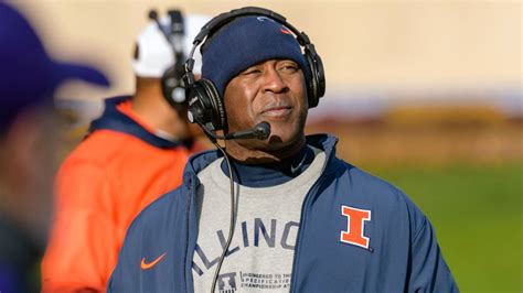 Houston Texans officially name Lovie Smith as defensive coordinator ...