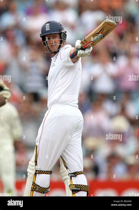 ANDREW STRAUSS GETS HIS FIFTY 5TH ASHES TEST MATCH THE BRIT OVAL LONDON ENGLAND 20 August 2009 ...