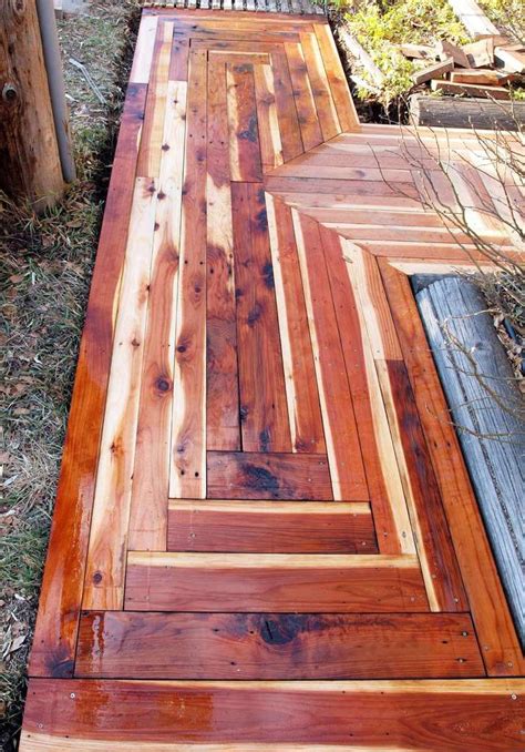Wooden walkway with DIY instructions............beautiful! Pallet Walkway, Wood Walkway, Wood ...