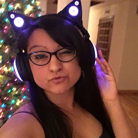 What Is The Real Name Of YouTuber Aphmau? Know Details Of Her Career.