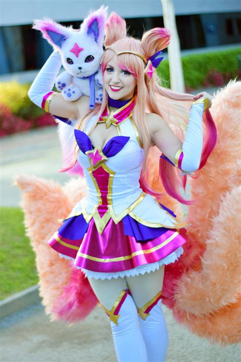 Star Guardian Ahri Cosplay - League of Legends by Kitsune-Raposa on ...