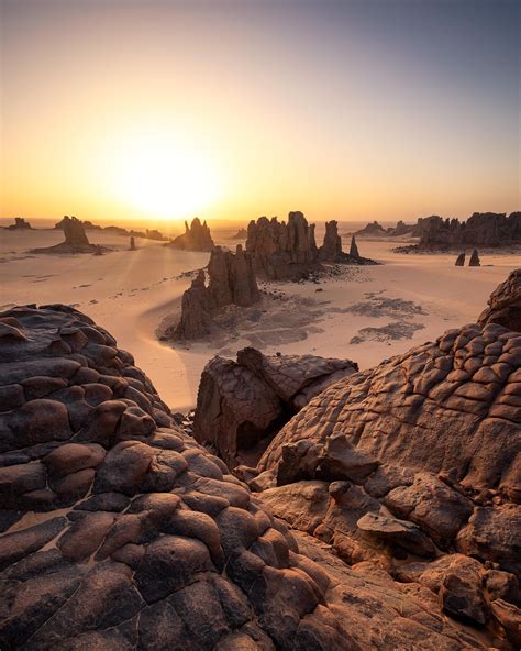 🔥 Sahara Desert landscape : r/NatureIsFuckingLit