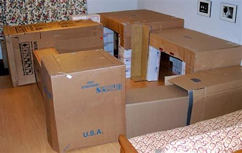 Cardboard forts, Big cardboard boxes, Cardboard box houses