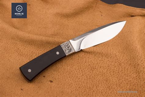 Spear point knife - knife store - Noblie