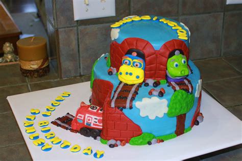 Chuggington Birthday Cake - CakeCentral.com