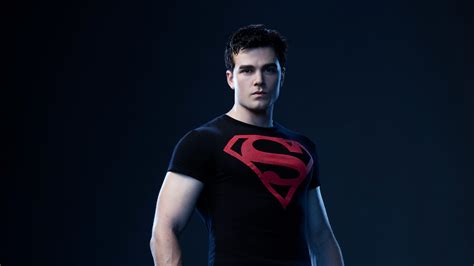 Download Joshua Orpin Conner Kent Superboy TV Show Titans 4k Ultra HD Wallpaper