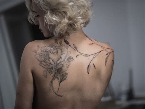 Branch and bird tattoo | Tattoos, Boho tattoos, Tattoo designs