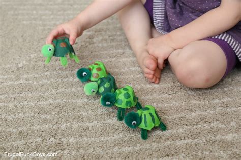 Adorable Egg Carton Turtle Craft (And a Caterpillar and Frog too!)