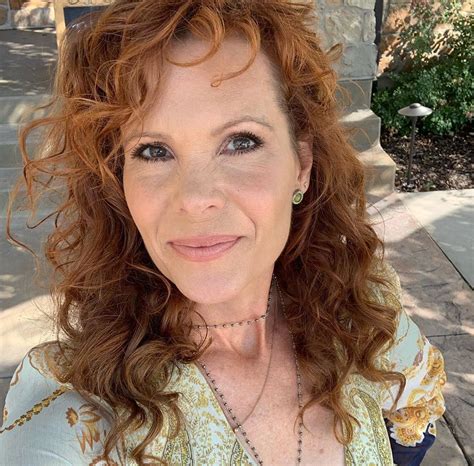 Robyn Lively Family: Husband, Kids, Parents, Siblings | FamilyWing