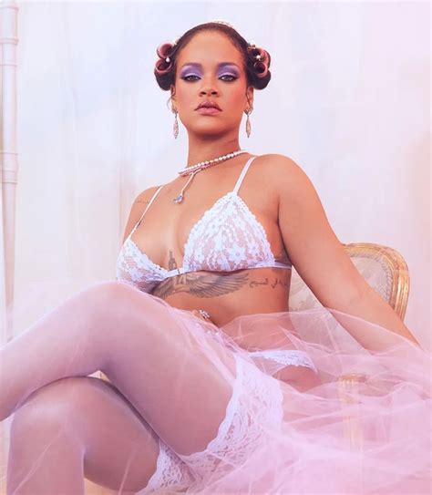 RIHANNA for Savage x Fenty Spring 2020 – HawtCelebs