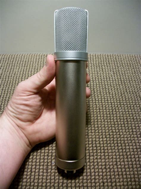 Large Diaphragm Tube Condenser Microphone | Equipped with an… | Flickr