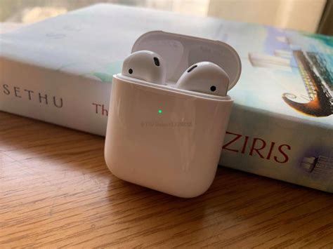 Apple Headphones: 5 Ways to Distinguish an Original from a Fake ...