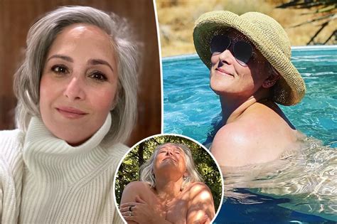 Ricki Lake, 54, poses nude in bathtub, embraces 'complete self-acceptance'