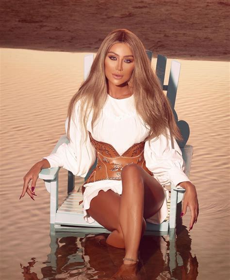 Maya Diab on Instagram: “In a #sunset state of mind 😍 #مايا_دياب ...