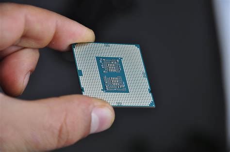 Intel Core i9-12900K Alder Lake trapela nei primi dettagli: clock massimo a 5,3 GHz?