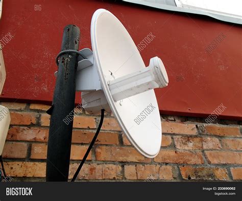 Wifi Antenna Dish Image & Photo (Free Trial) | Bigstock