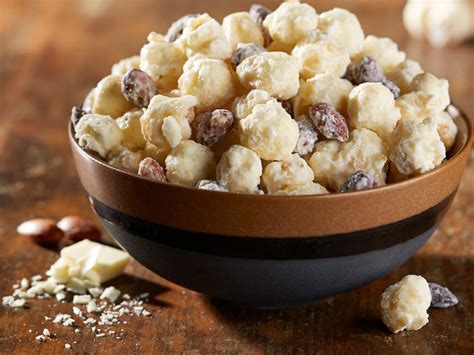 This Iconic Popcorn Shop In Wisconsin Is A Piece Of American Farm ...