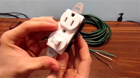 HOW TO WIRE A SWITCHED OUTLET COMBO - YouTube