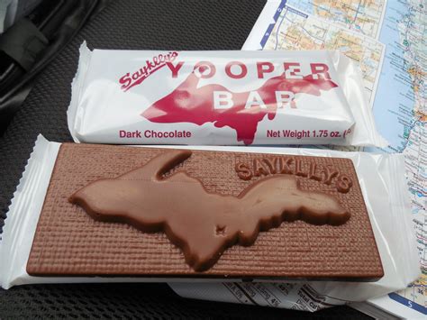 Yooper Bars | From Sayklly's in Escanaba, Michigan | Jimmy Emerson, DVM | Flickr