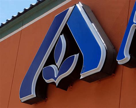 Albertsons Or Albertsons Market? You Decide… | StateImpact Idaho