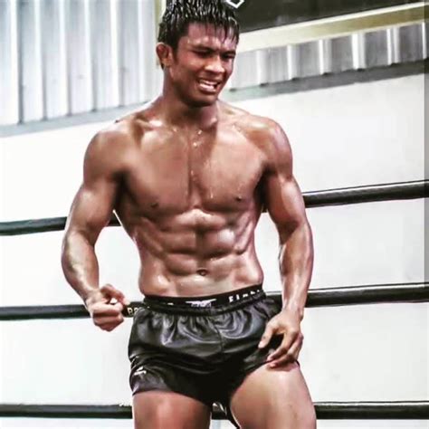 Buakaw says " Don't miss conditioning class at 6:30pm " see you all ...