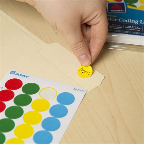 Avery 5472 3/4" Assorted Colors Round Removable Write-On / Printable Labels - 1008/Pack