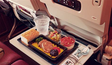 Dining | Qatar Airways