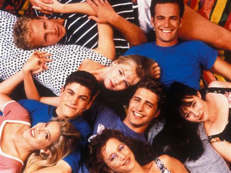 35 Best '90s TV Shows and Where to Stream Them Right Now