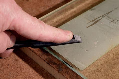 Veritas MkII Honing Guide & Narrow Blade Head - Woodworking Wisdom | Axminster Tools