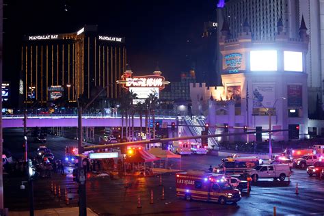 Las Vegas shooting: At least 59 dead, Stephen Paddock found dead - Business Insider