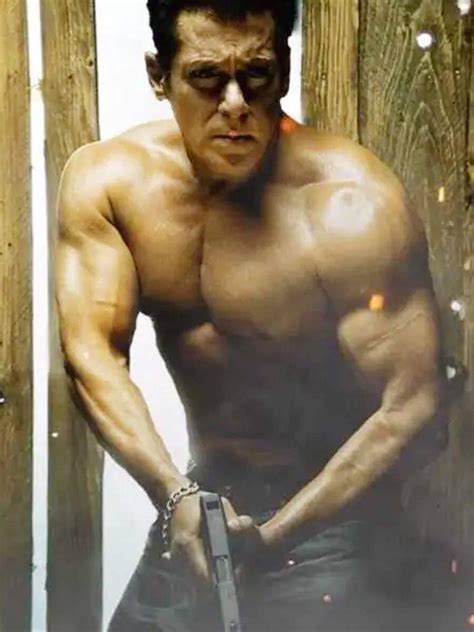 Salman Khan launches a gym in Bangalore | Filmfare.com