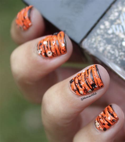 Halloween Orange and Black Sugar-Spin Nail Art with Formula X Glitter ...