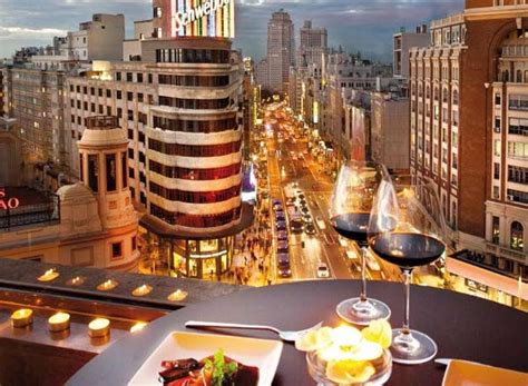 Gourmet Experience - Rooftop bar in Madrid | The Rooftop Guide