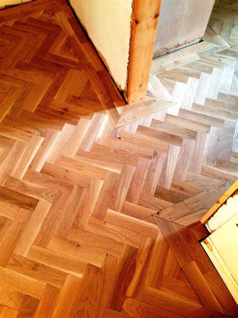 Herringbone Blocks - Wood On The Floor