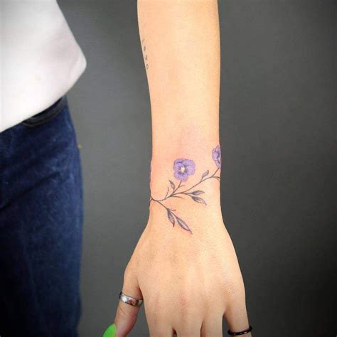 Top 79 Best Small Wrist Tattoo Ideas - [2021 Inspiration Guide ...