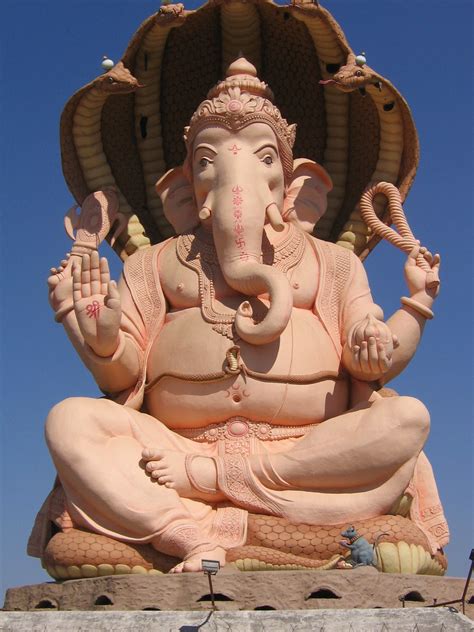 जोपासून दत्त छंद - होऊ दत्त कृपावंत: Shree Ganesh Temples (other than Ashtavinayaka)