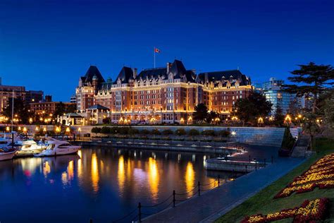 Canada's stately chateaux: Where to stay in Canada