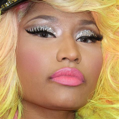 Nicki Minaj Inspired Makeup Tutorial | Saubhaya Makeup