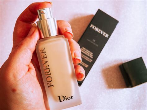 Dior Forever Matte Foundation Review | Beauty and the Bookshelves