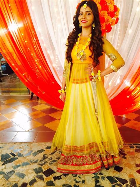 Gorgeous Rubina Dilaik from Shakti gets ready for the grand wedding ...