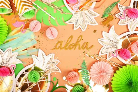 Plan a Hawaiian Theme Party: 25 Can’t-Miss Tropical Ideas