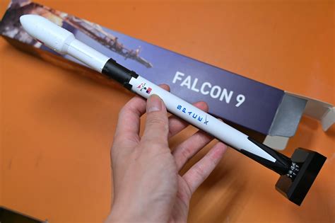 Spacex Falcon 9 Starlink Mission Aluminum Model - Etsy